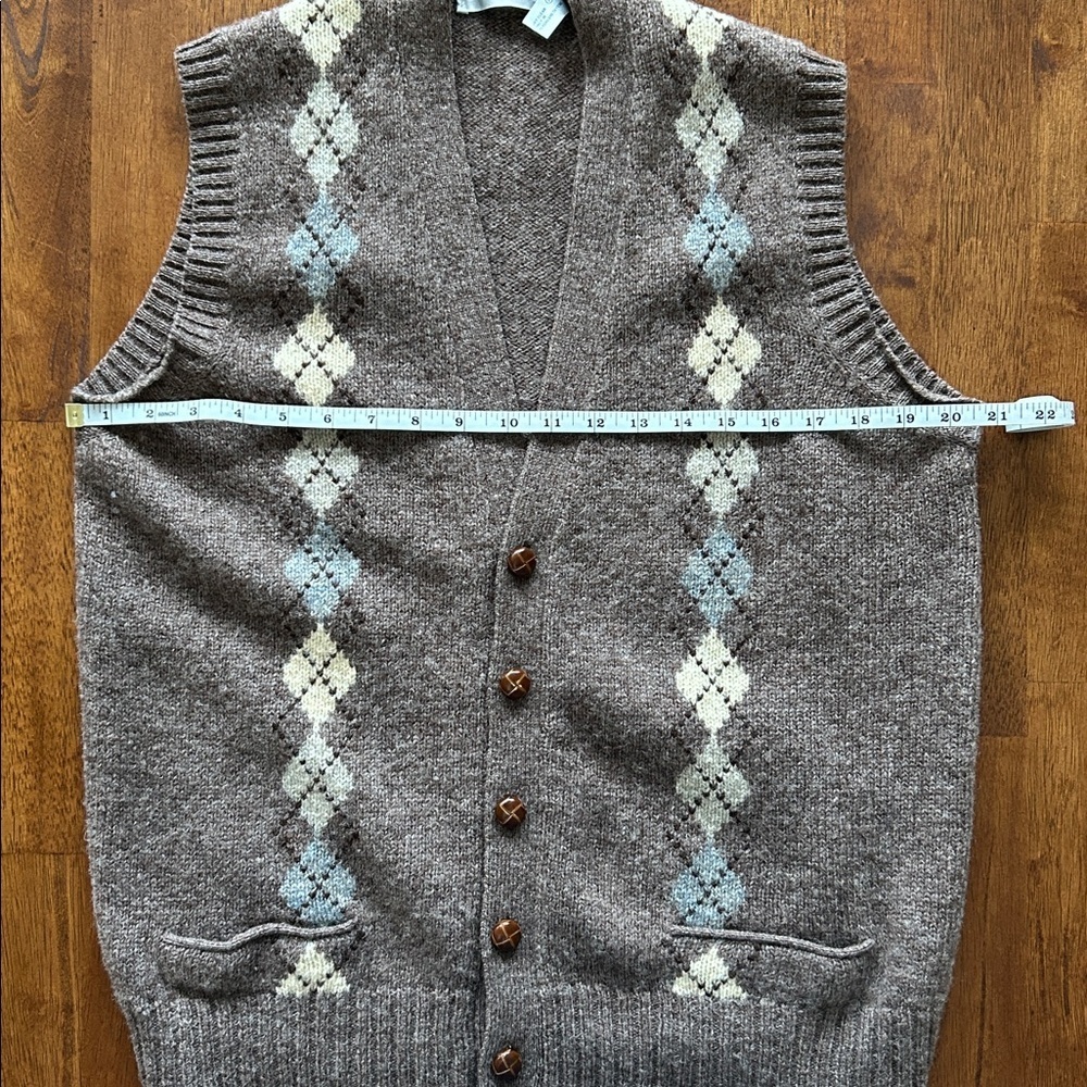 Braemar Argyle Vest Scottish shetland Wool Brown Pastel Diamond Pattern size L - Picture 7 of 9